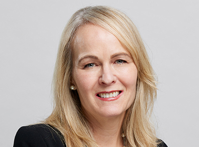 Kristin-Lewis-400x295